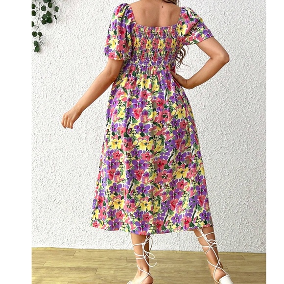 Boho Floral Print Shirred Puff Sleeve Dress - Picture 2 of 5